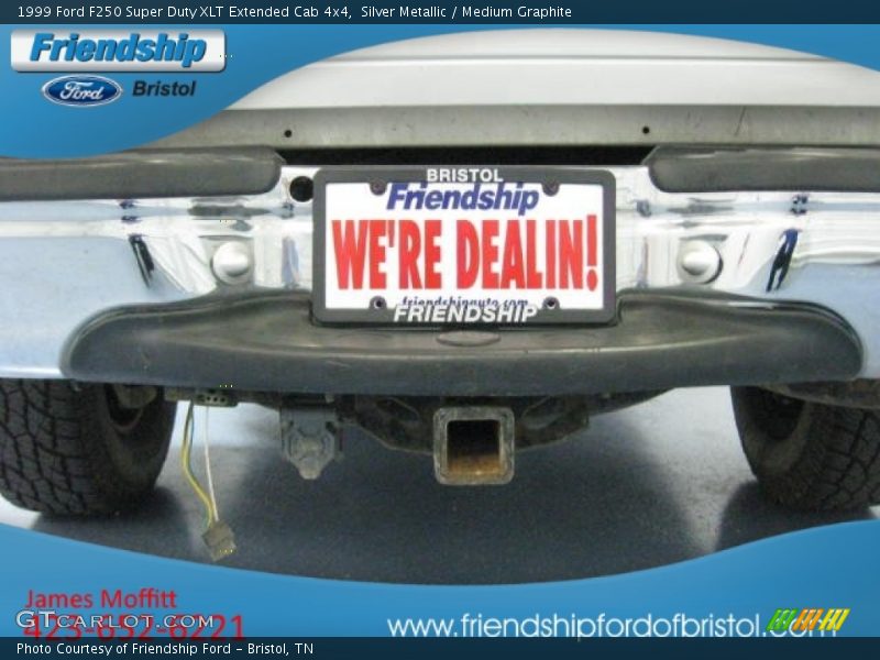 Silver Metallic / Medium Graphite 1999 Ford F250 Super Duty XLT Extended Cab 4x4