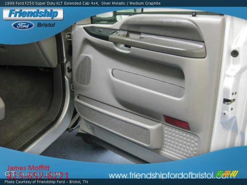 Silver Metallic / Medium Graphite 1999 Ford F250 Super Duty XLT Extended Cab 4x4