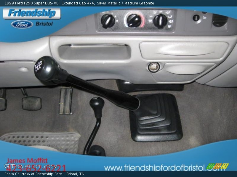 Silver Metallic / Medium Graphite 1999 Ford F250 Super Duty XLT Extended Cab 4x4