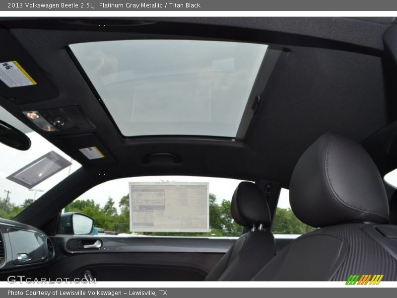 Platinum Gray Metallic / Titan Black 2013 Volkswagen Beetle 2.5L