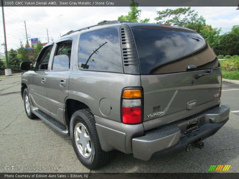 Steel Gray Metallic / Stone Gray 2005 GMC Yukon Denali AWD