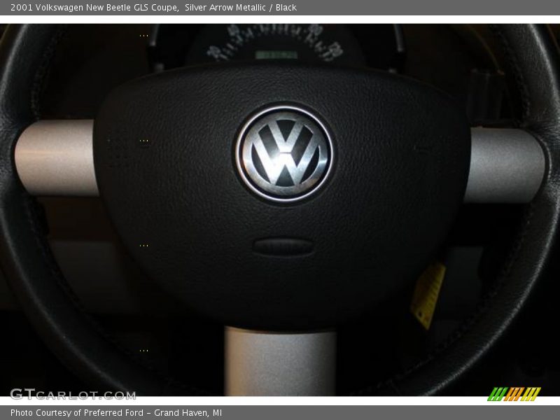 Silver Arrow Metallic / Black 2001 Volkswagen New Beetle GLS Coupe