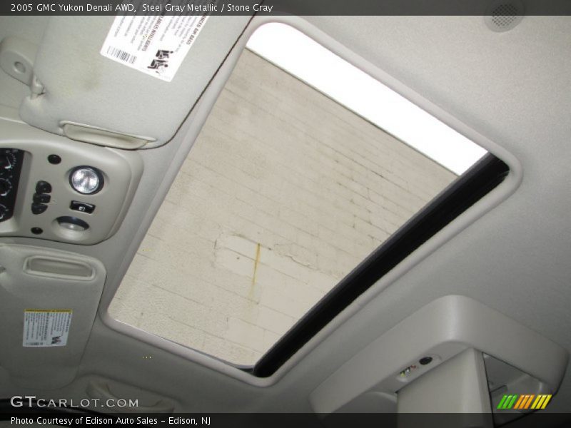 Steel Gray Metallic / Stone Gray 2005 GMC Yukon Denali AWD