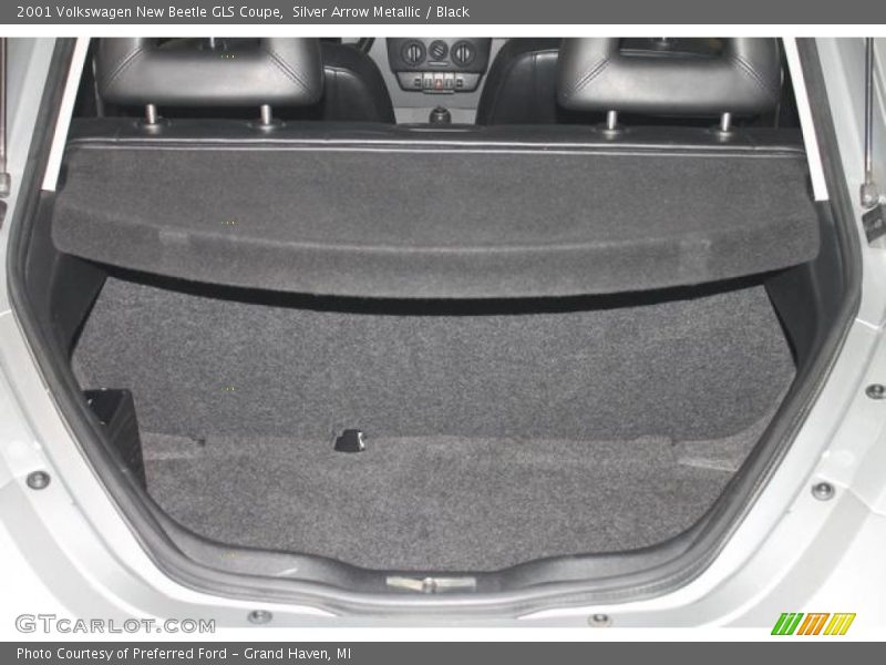Silver Arrow Metallic / Black 2001 Volkswagen New Beetle GLS Coupe