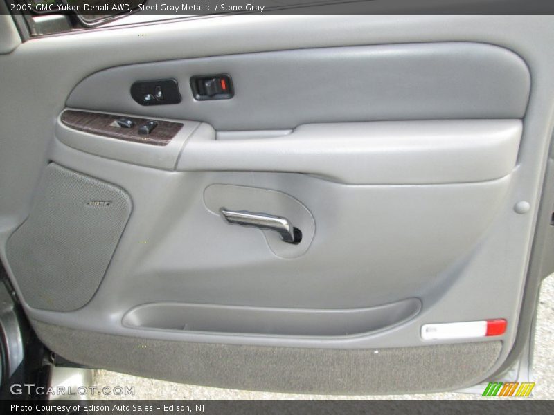 Steel Gray Metallic / Stone Gray 2005 GMC Yukon Denali AWD