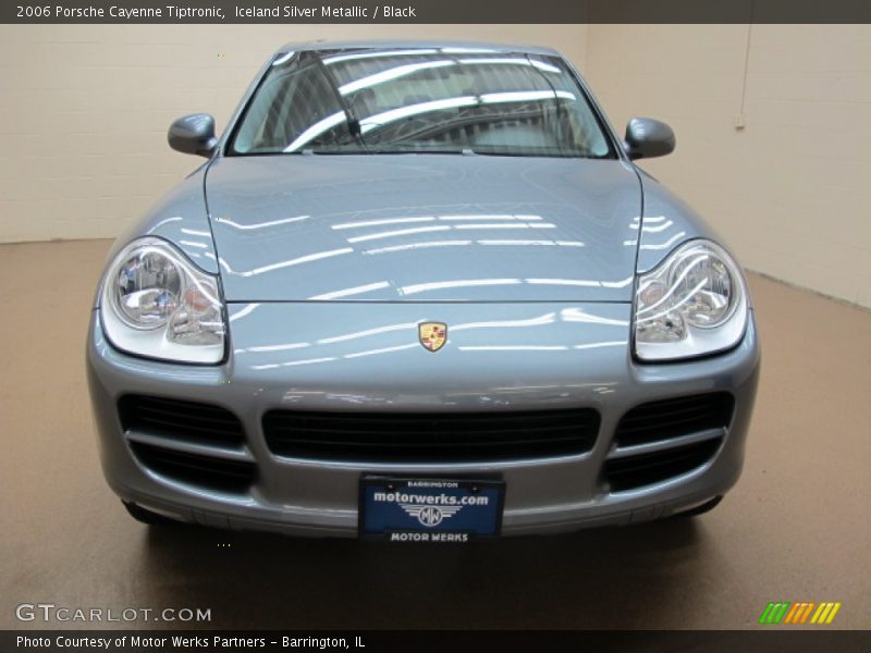 Iceland Silver Metallic / Black 2006 Porsche Cayenne Tiptronic