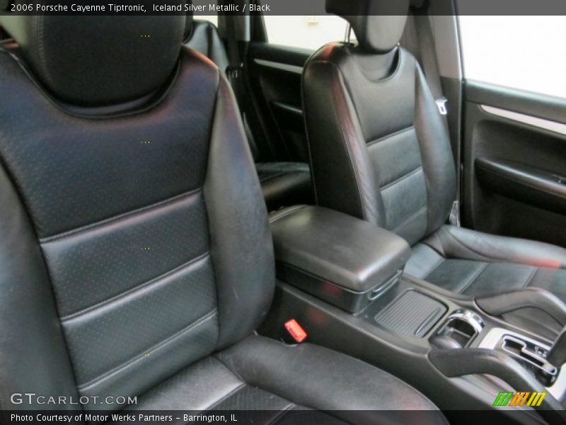 Iceland Silver Metallic / Black 2006 Porsche Cayenne Tiptronic
