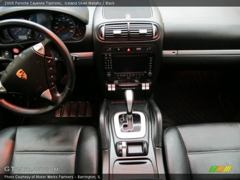 Iceland Silver Metallic / Black 2006 Porsche Cayenne Tiptronic