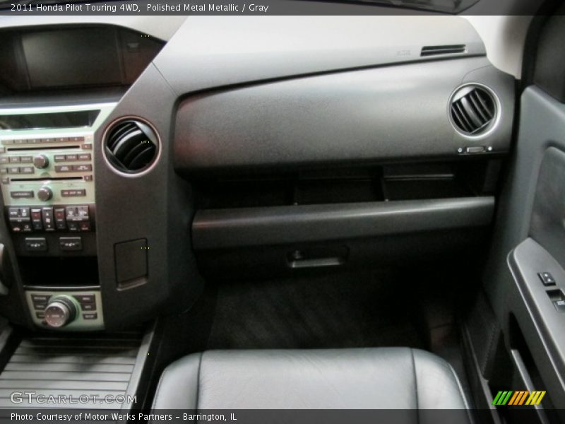 Polished Metal Metallic / Gray 2011 Honda Pilot Touring 4WD
