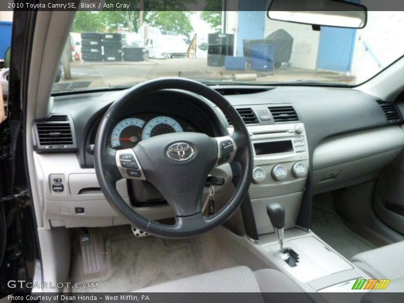 Black / Ash Gray 2010 Toyota Camry SE