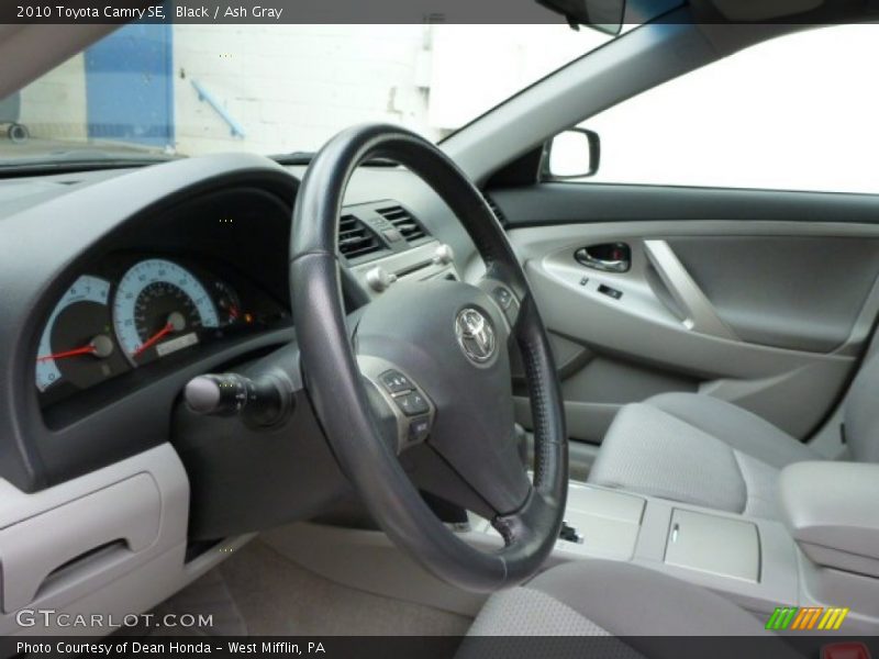 Black / Ash Gray 2010 Toyota Camry SE
