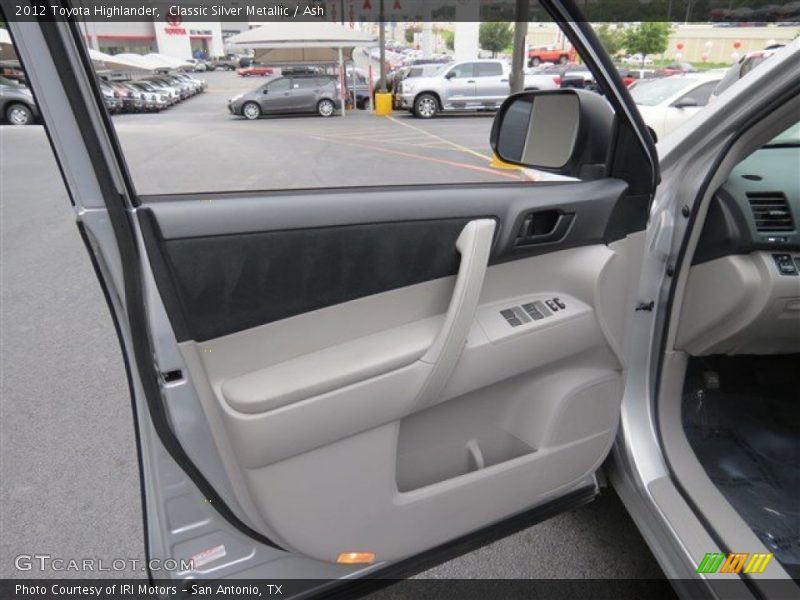 Classic Silver Metallic / Ash 2012 Toyota Highlander
