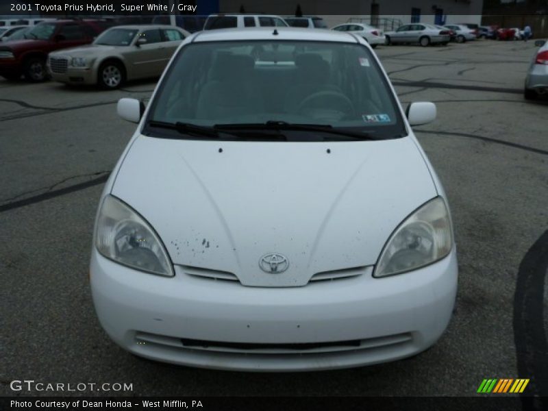 Super White / Gray 2001 Toyota Prius Hybrid