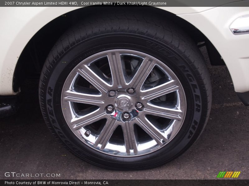 Cool Vanilla White / Dark Khaki/Light Graystone 2007 Chrysler Aspen Limited HEMI 4WD