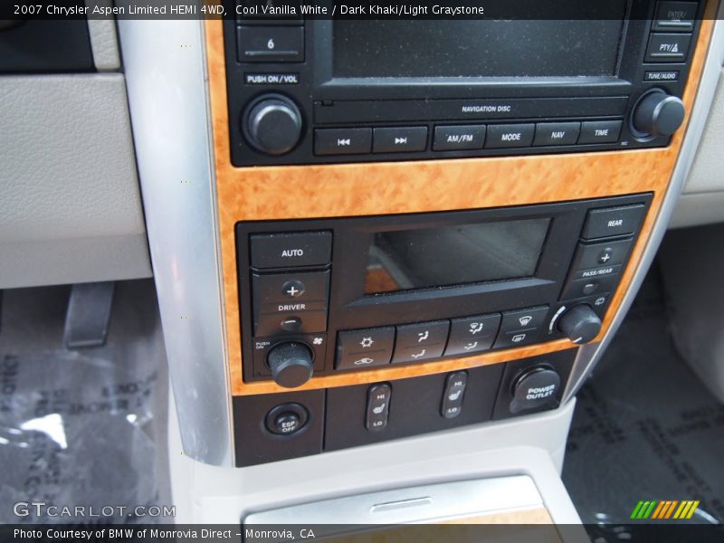 Cool Vanilla White / Dark Khaki/Light Graystone 2007 Chrysler Aspen Limited HEMI 4WD