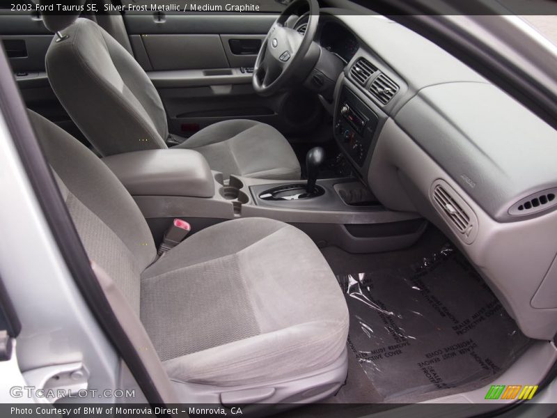 Silver Frost Metallic / Medium Graphite 2003 Ford Taurus SE