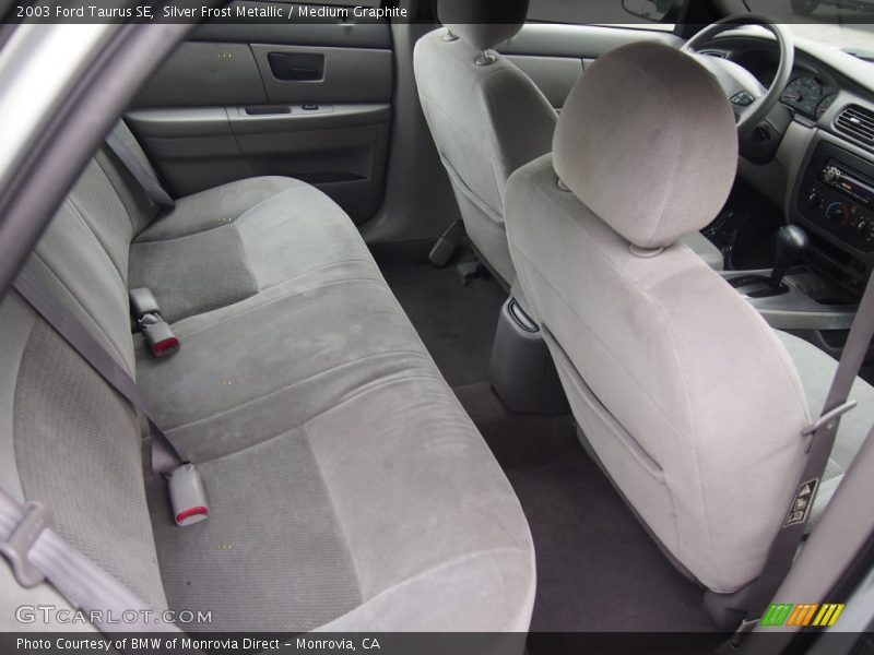 Silver Frost Metallic / Medium Graphite 2003 Ford Taurus SE