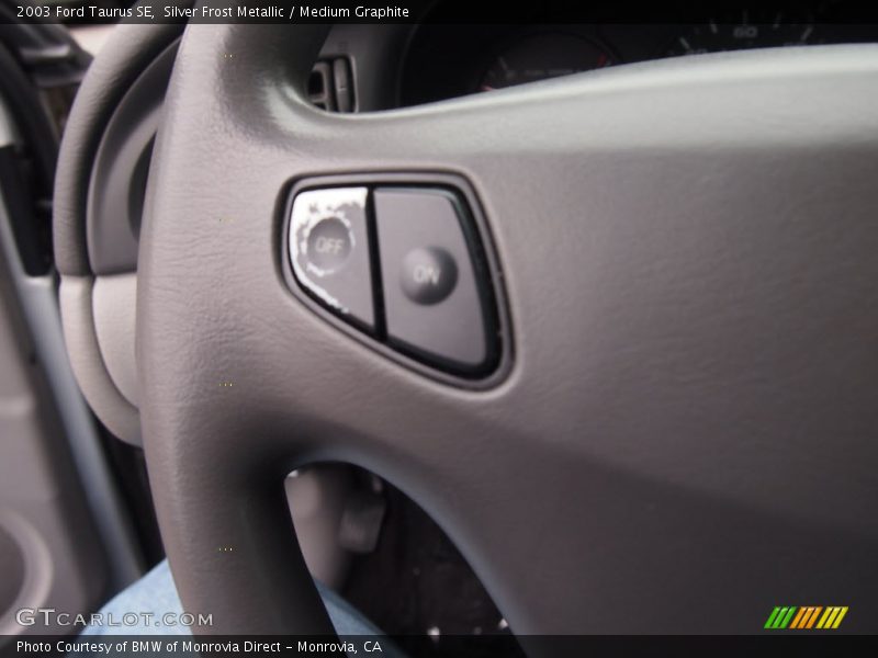 Silver Frost Metallic / Medium Graphite 2003 Ford Taurus SE