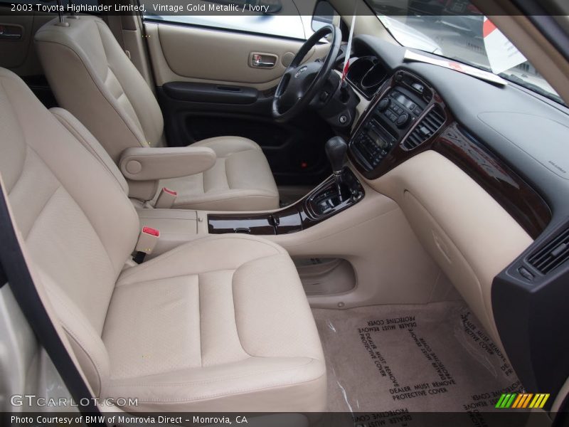 Vintage Gold Metallic / Ivory 2003 Toyota Highlander Limited