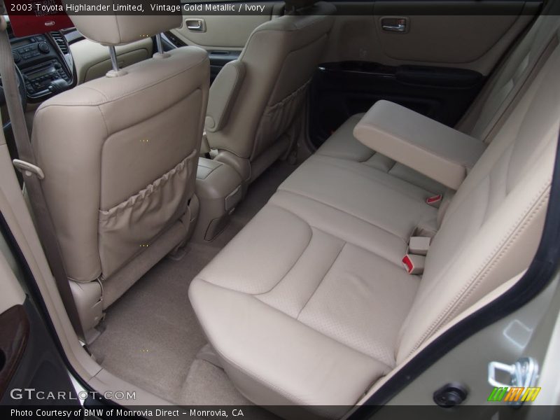 Vintage Gold Metallic / Ivory 2003 Toyota Highlander Limited