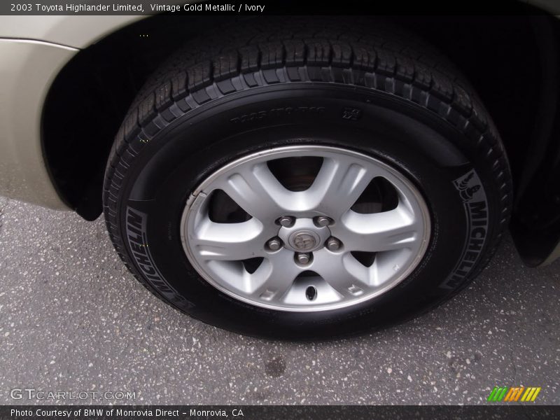 Vintage Gold Metallic / Ivory 2003 Toyota Highlander Limited