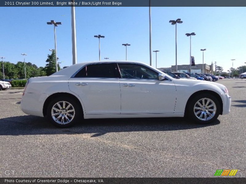 Bright White / Black/Light Frost Beige 2011 Chrysler 300 Limited