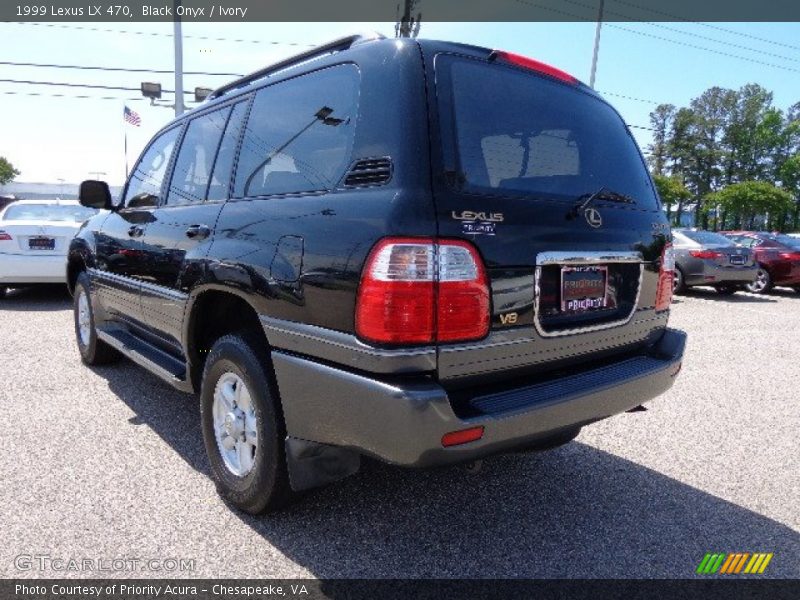 Black Onyx / Ivory 1999 Lexus LX 470