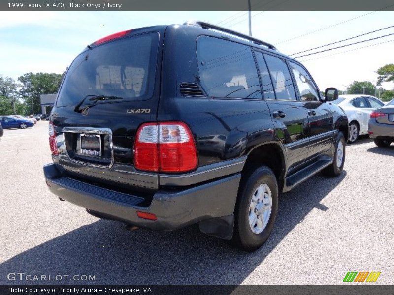 Black Onyx / Ivory 1999 Lexus LX 470