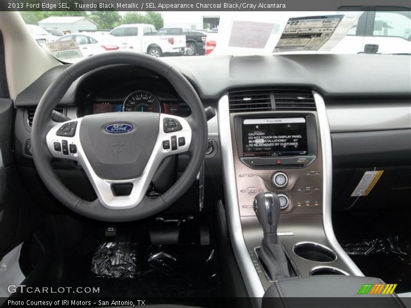 Tuxedo Black Metallic / SEL Appearance Charcoal Black/Gray Alcantara 2013 Ford Edge SEL