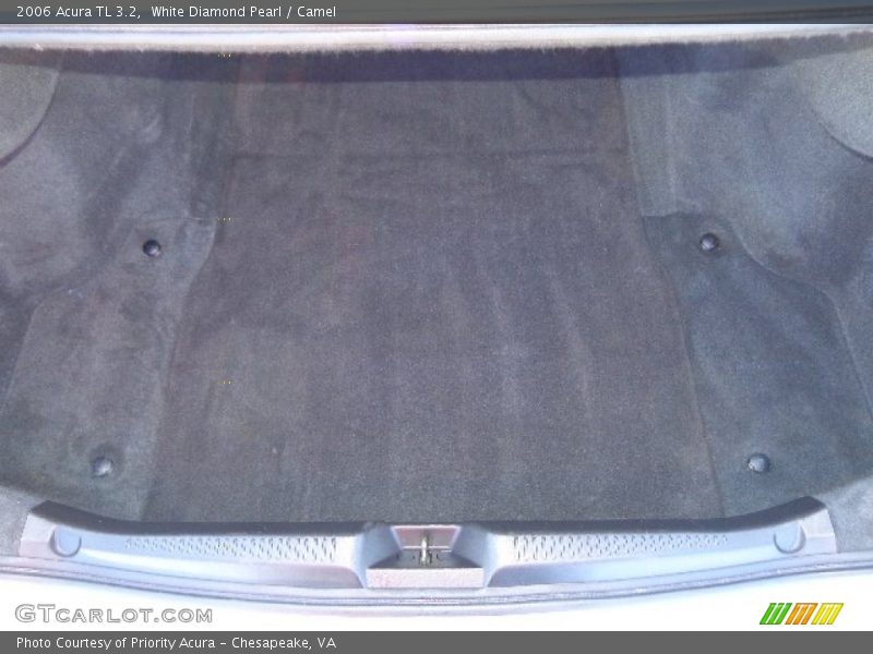 White Diamond Pearl / Camel 2006 Acura TL 3.2