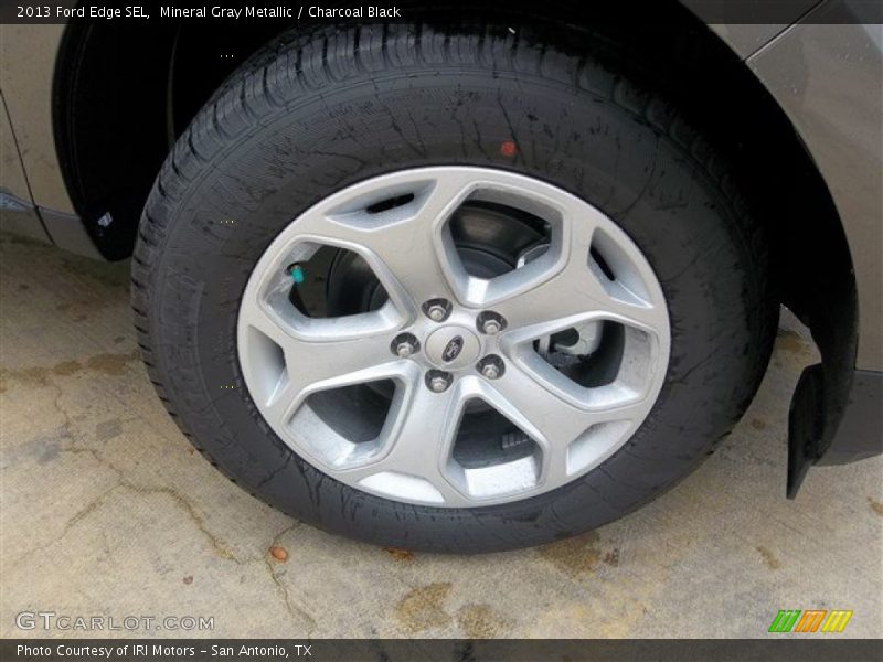 Mineral Gray Metallic / Charcoal Black 2013 Ford Edge SEL