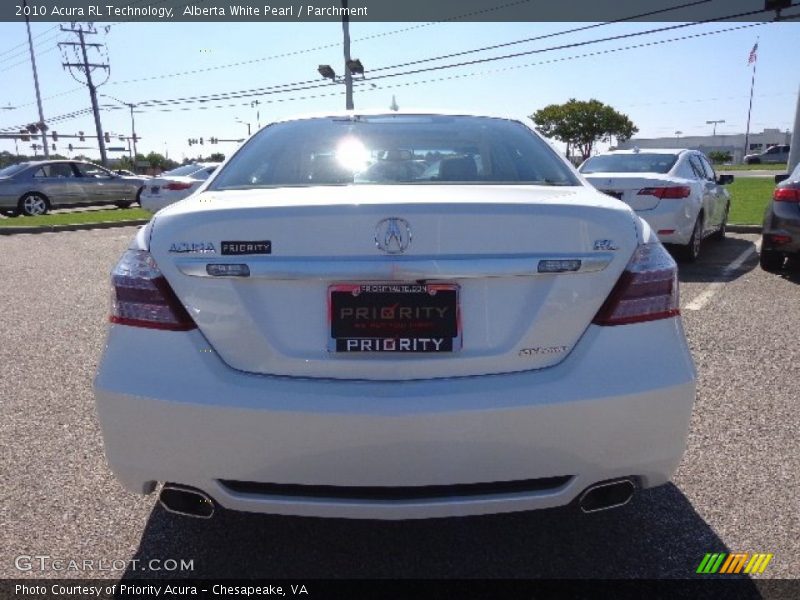 Alberta White Pearl / Parchment 2010 Acura RL Technology