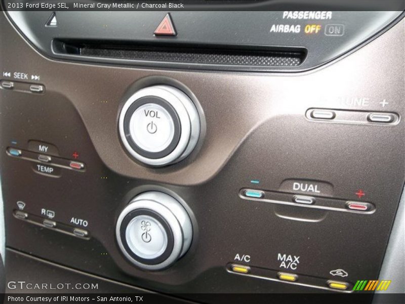 Mineral Gray Metallic / Charcoal Black 2013 Ford Edge SEL