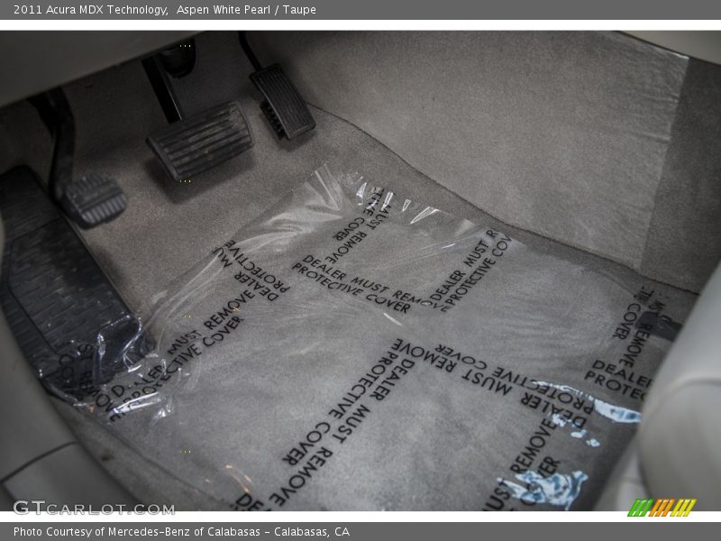 Aspen White Pearl / Taupe 2011 Acura MDX Technology