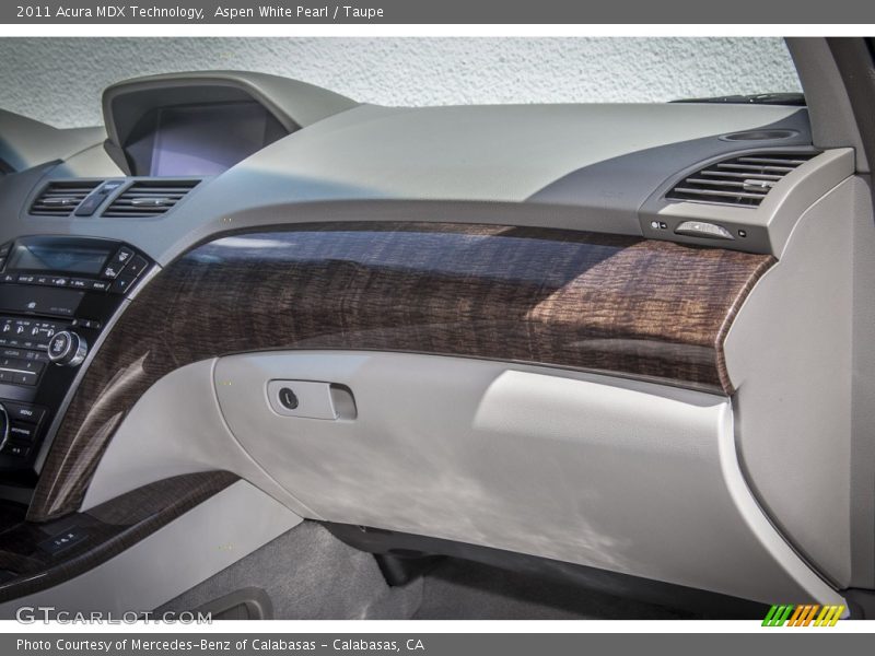 Aspen White Pearl / Taupe 2011 Acura MDX Technology