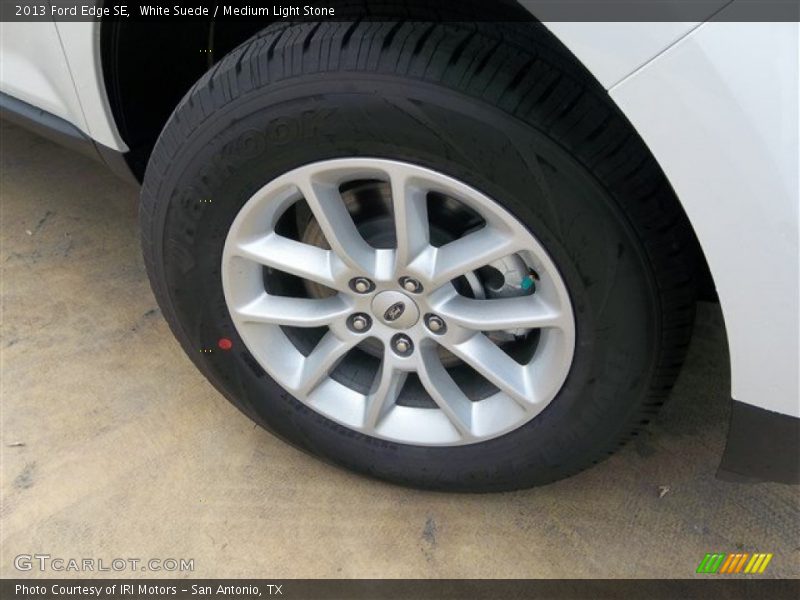 White Suede / Medium Light Stone 2013 Ford Edge SE