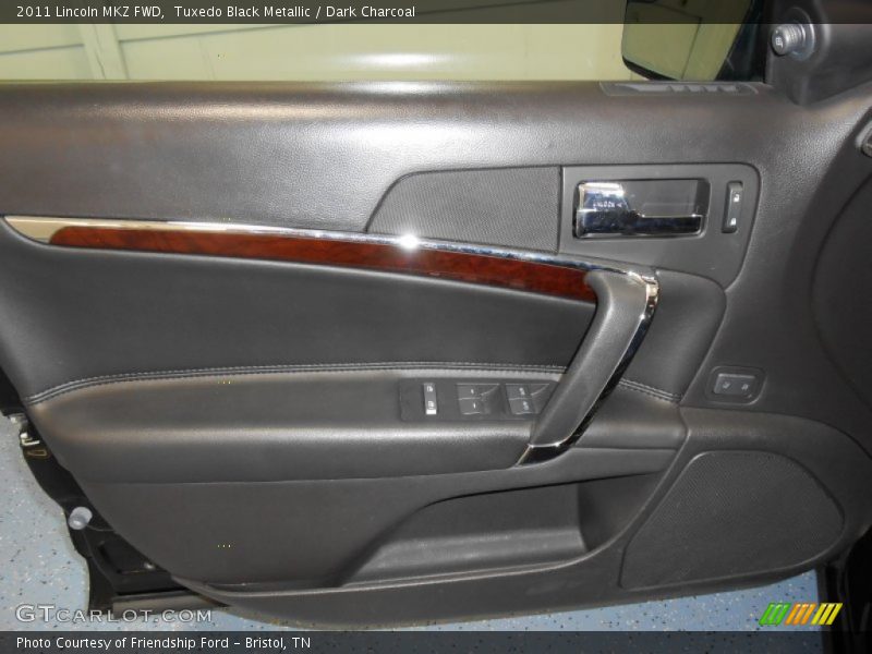 Tuxedo Black Metallic / Dark Charcoal 2011 Lincoln MKZ FWD