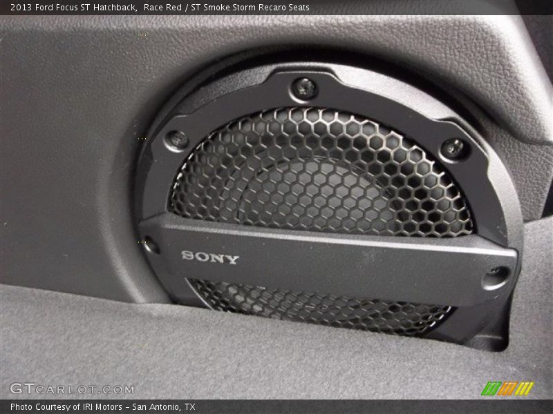 Audio System of 2013 Focus ST Hatchback