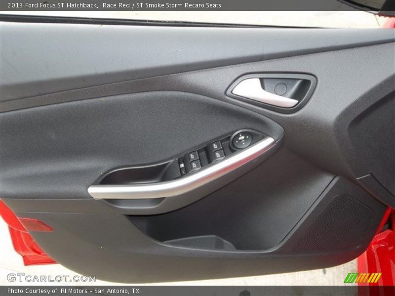 Race Red / ST Smoke Storm Recaro Seats 2013 Ford Focus ST Hatchback
