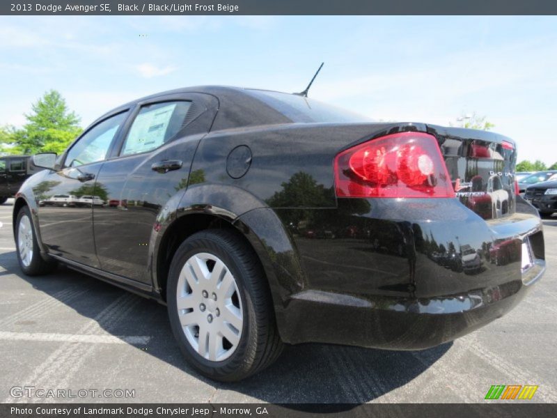 Black / Black/Light Frost Beige 2013 Dodge Avenger SE