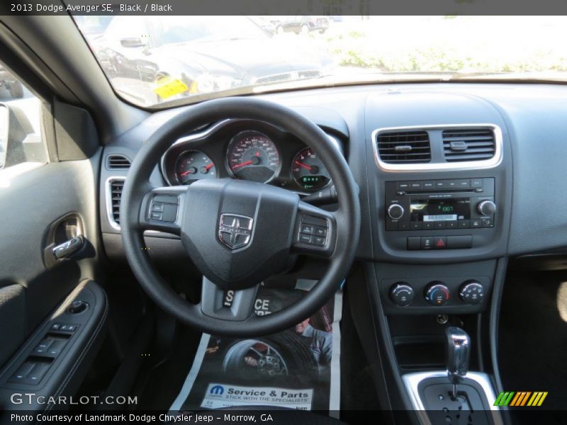Black / Black 2013 Dodge Avenger SE