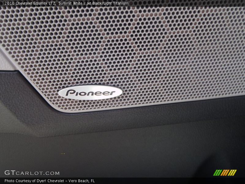 Summit White / Jet Black/Light Titanium 2010 Chevrolet Equinox LTZ