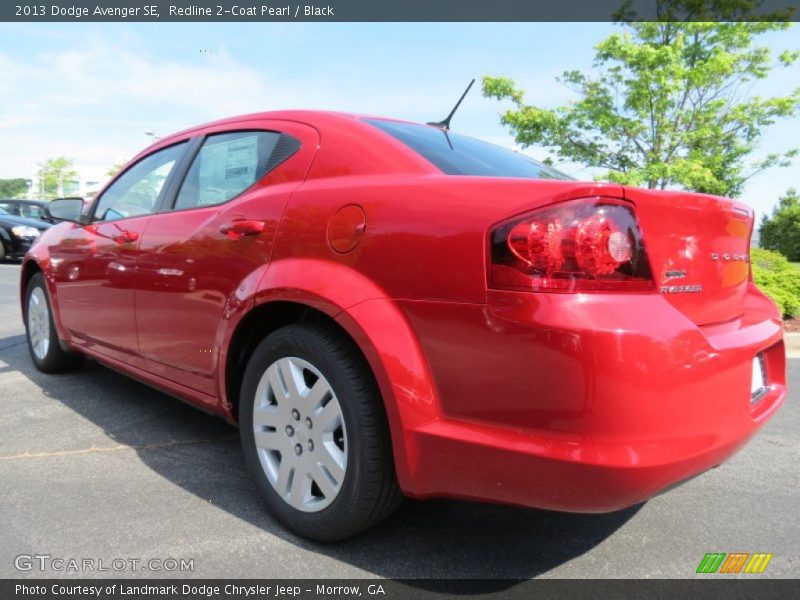 Redline 2-Coat Pearl / Black 2013 Dodge Avenger SE
