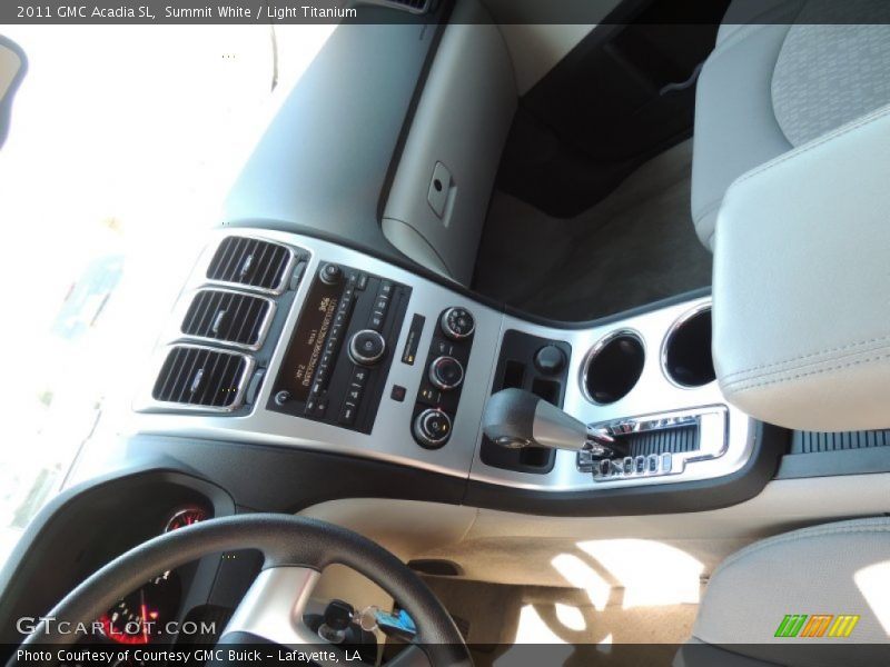 Summit White / Light Titanium 2011 GMC Acadia SL