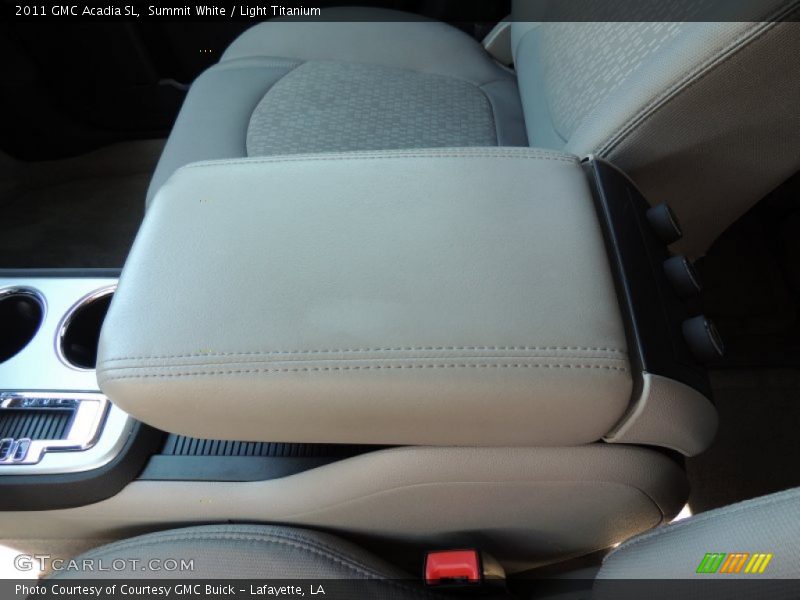 Summit White / Light Titanium 2011 GMC Acadia SL