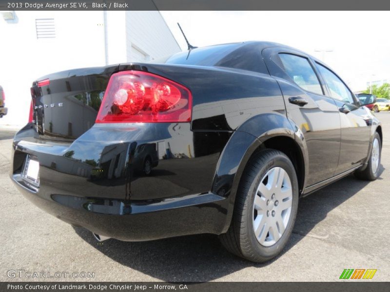 Black / Black 2013 Dodge Avenger SE V6