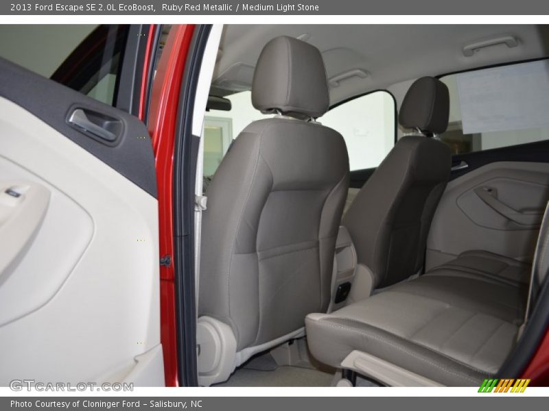 Ruby Red Metallic / Medium Light Stone 2013 Ford Escape SE 2.0L EcoBoost