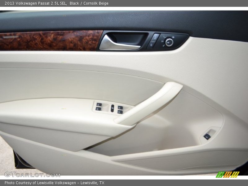 Black / Cornsilk Beige 2013 Volkswagen Passat 2.5L SEL
