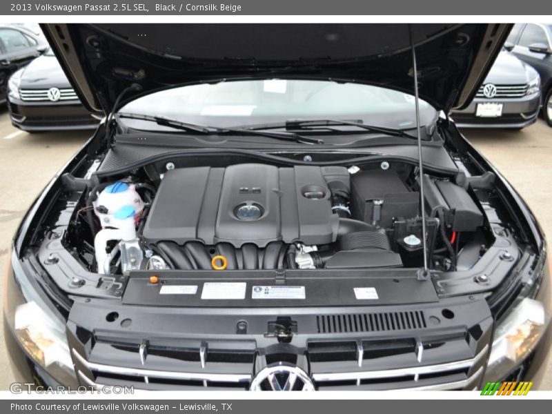 Black / Cornsilk Beige 2013 Volkswagen Passat 2.5L SEL