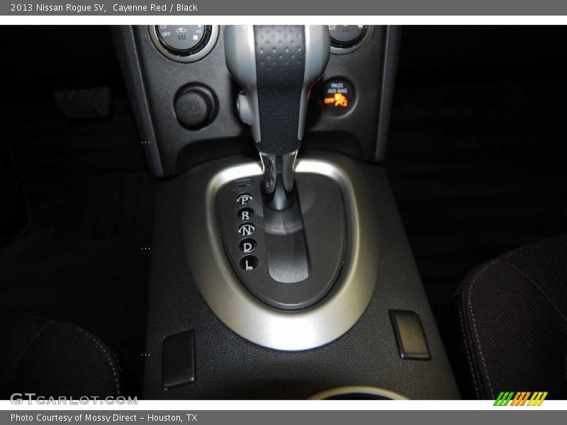 Cayenne Red / Black 2013 Nissan Rogue SV